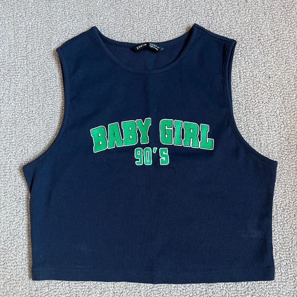 cropped tank - Picture 1 of 3